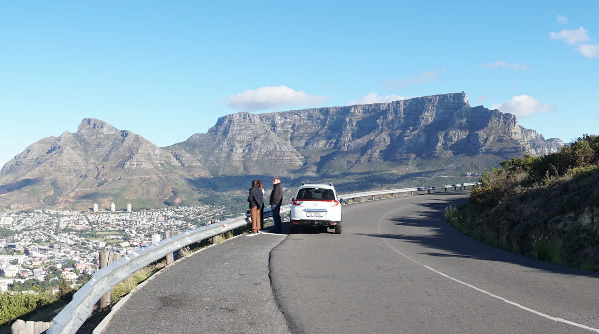 Private charter vehicle overlooking Cape Town and Table Mountain